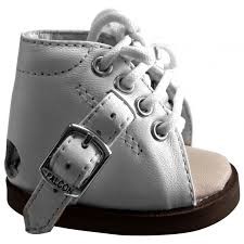 کفش کلاب فوت